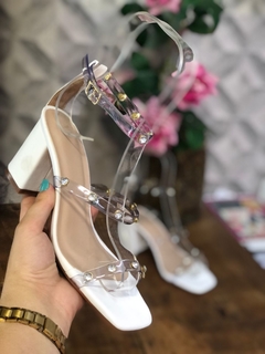 Sandália Branca- com strass