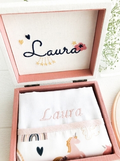 Kit Presente Exclusivo Arco íris na internet