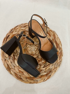 Sandalia PELICA VIZZANO - comprar online