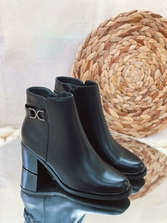 Bota MIA