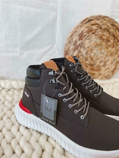 Zapatilla bota MAN - comprar online