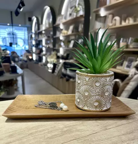 CENTRO DE MESA - BANDEJA DE MADERA