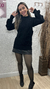 Blusa alongada em lã - Preto - comprar online
