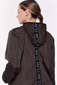CAMPERA APOLO WOMEN DARK GRAY en internet