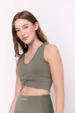 CROP TOP TANK OLIVE - comprar online