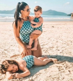 Maiô Mãe e Filha ESCAMAS - comprar online