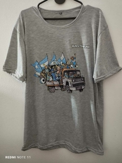 Remera del Camion de la Hinchada