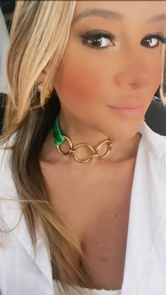 Chocker Gabi - Verde na internet