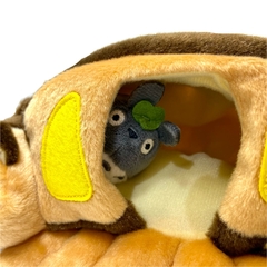 Peluche Studio Ghibli Mi Vecino Totoro Gatobus de 24cm - comprar en línea