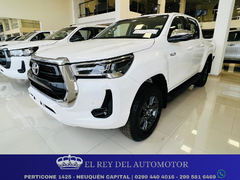 (0KM) TOYOTA HILUX 4X2 C/D SRV 2.8 A/T MY23