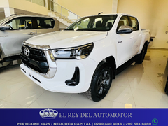 (0KM) TOYOTA HILUX 4X4 C/D SRV 2.8 A/T MY24 2024