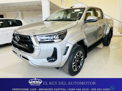 (0KM) TOYOTA HILUX 4X4 C/D SRX 2.8 A/T MY24 2024