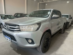 TOYOTA HILUX L/16 2.8 DC 4X2 TDI SRV 2017 226.000KM