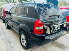 HYUNDAI TUCSON 2.0 4X4 2009 NEGRA en internet