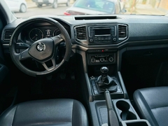 VOLKSWAGEN AMAROK 20TD 4X4 DC TRENDLINE 140HP L17 2021 89.000KM - EL REY DEL AUTOMOTOR