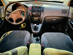 HYUNDAI TUCSON 2.0 4X4 2009 NEGRA.