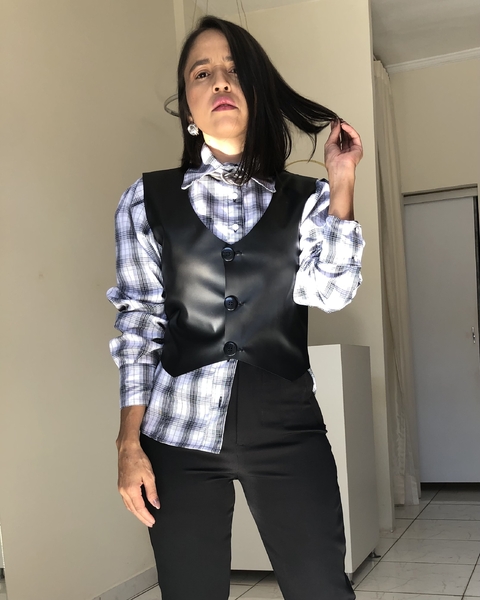 Colete Preto Courino - comprar online