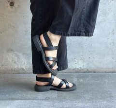Sandalia cruzadas pulsera