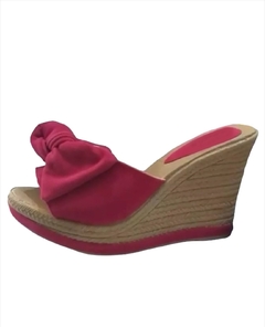 Sandalias taco chino moño