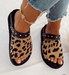 Sandalia Logan Tachas
