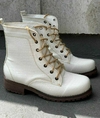 Borcego croco blanco
