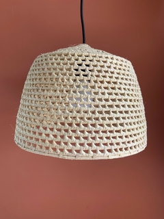 Luminária Pendente Lisa de Fibra Natural - comprar online