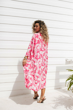KIMONO LONGO FLORAL ROSA - comprar online
