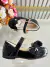 Sapatinho Preto Verniz C/ Aplique de Borboleta e Flor (2138PO) - comprar online