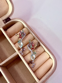 Ear Cuff Cravejado Prata