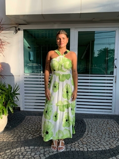 Vestido Floral Alcas Cruzadas na internet