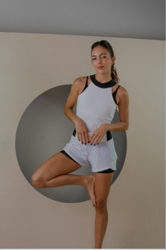 Short Space Black & White - comprar online