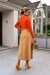 SAIA MIDI SUEDE COM FENDA BEGE CAMELO - comprar online
