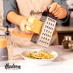 Rallador Acero Inoxidable 4 Caras Mango Plastico Hudson