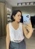 Regata branca alça larga crepe Malú na internet