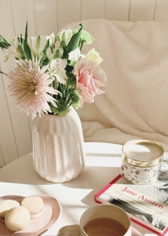 Florero Loto blanco