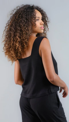 Blusa Decote Quadrado Preta - comprar online