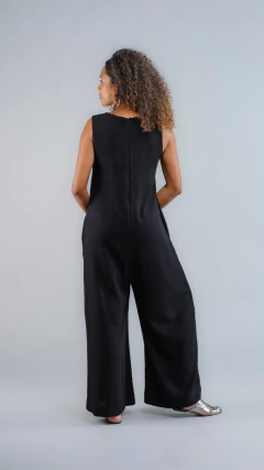 Macacão Amplo Preto - loja online
