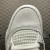 Jordan - 4 Retro Pure Money na internet