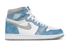 Air Jordan 1 High Hyper Royal