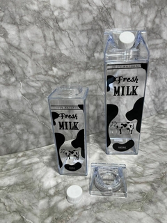 Botella Para Leche Acrílica en internet
