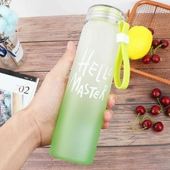 Botella de vidrio Hello Master en internet