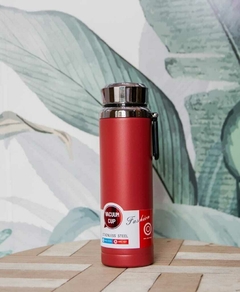Termo/botella 1LT con marca temperatura.