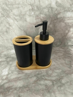 Kit De Baño Es Set Bambu 3 Piezas En Bambú Y Plástico - comprar online
