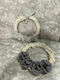Corona Navideña 20 cm - Diseño Elegante y Artesanal - comprar online