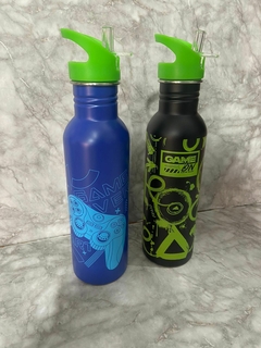 Botellas de Agua Infantiles de Acero con Dibujos - Negro o Azul. COD: 2941. en internet