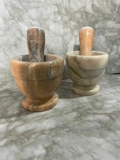 Mortero de Mármol con Moledor - Elegancia y Funcionalidad para tu Cocina. COD: 2025. en internet