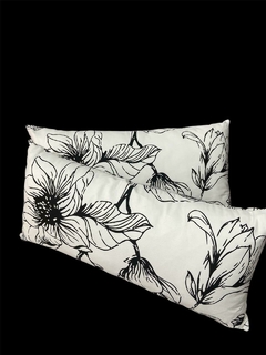 Almohadón Rosa China 60x30 cm - Diseño Blanco y Negro. COD: 3041. en internet