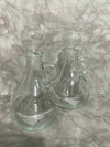 Set de 2 Aceiteras/Vinagreras de Vidrio 250 ml con Tapa Diseño Moderno y Funcional. COD: 1646.