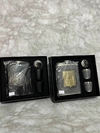 Set de Petaca de Acero Inoxidable con Vasitos y Embudo – Modelos Jack Daniel’s y Negro Mate. COD: 109 y 110.