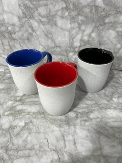 Taza de Cerámica Blanca con Interior de Color – 400 ml. COD: 2435. - comprar online
